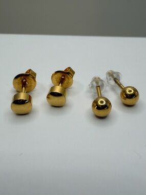 Studex Gold Piercing Studs and Ball stud Earring Duo